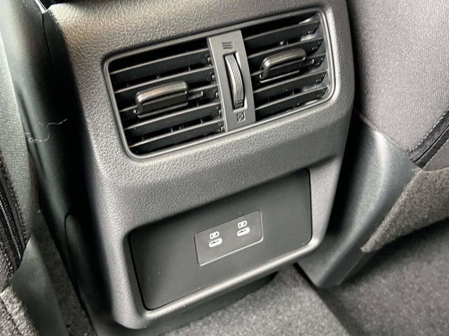 2026 Nissan Rogue SV 2026 Nissan Rogue SV