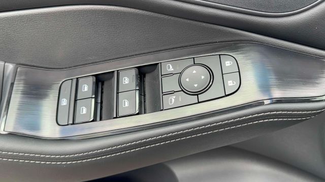 2026 Nissan Rogue AWD SV *Ltd Avail* 2026 Nissan Rogue AWD SV *Ltd Avail*