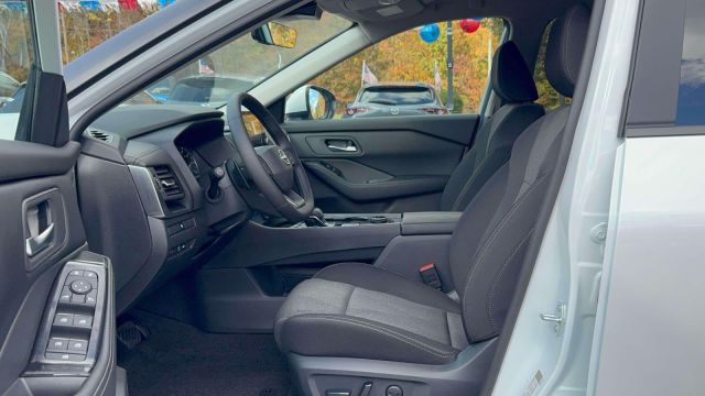 2026 Nissan Rogue AWD SV *Ltd Avail* 2026 Nissan Rogue AWD SV *Ltd Avail*