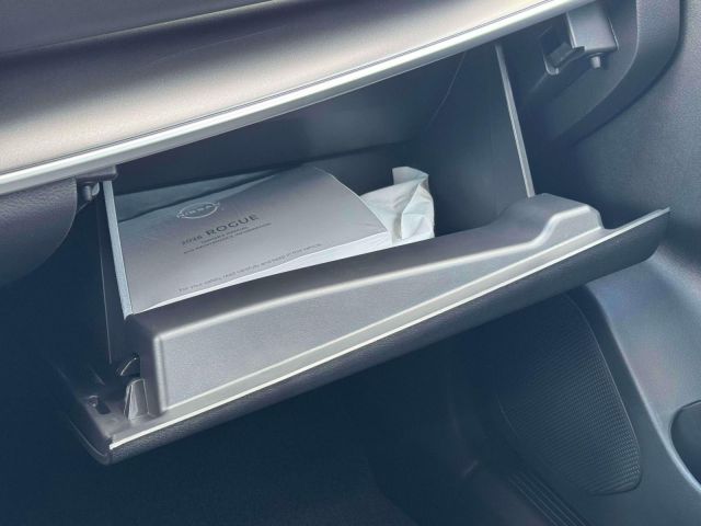 2026 Nissan Rogue AWD SV *Ltd Avail* 2026 Nissan Rogue AWD SV *Ltd Avail*