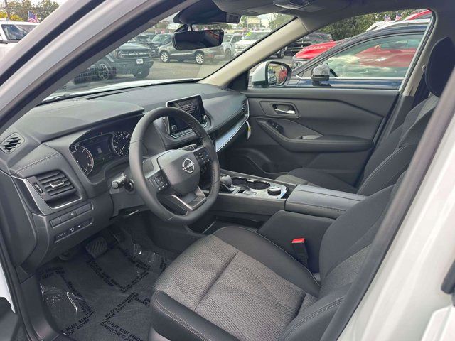 2026 Nissan Rogue SV 2026 Nissan Rogue SV