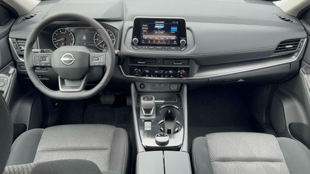 2026 Nissan Rogue AWD SV