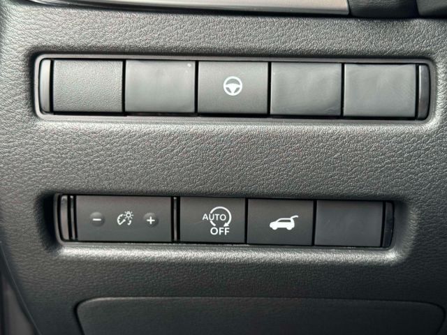 2026 Nissan Rogue AWD SV