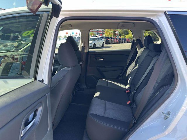 2026 Nissan Rogue SV 2026 Nissan Rogue SV