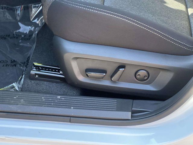 2026 Nissan Rogue SV 2026 Nissan Rogue SV