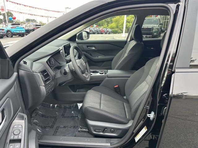 2026 Nissan Rogue SV 2026 Nissan Rogue SV