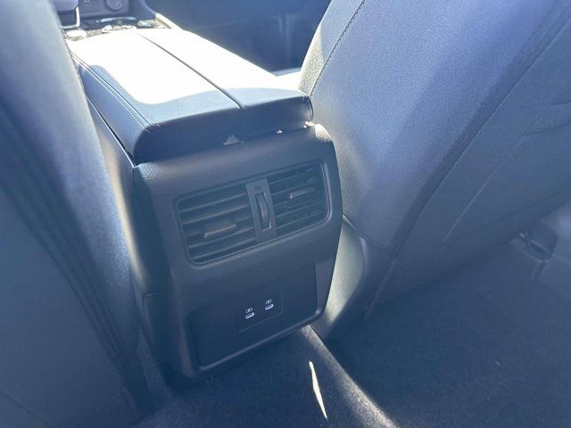 2026 Nissan Rogue SV 2026 Nissan Rogue SV