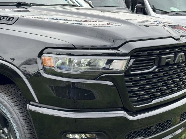 2026 Ram 1500 Big Horn 4x4 Crew Cab 57 Box