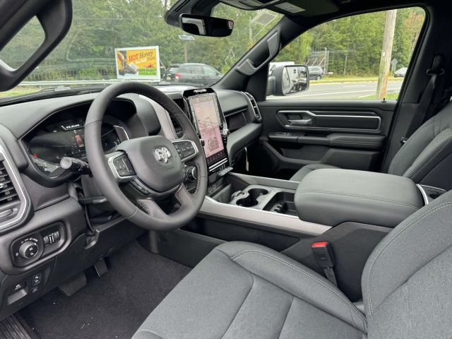 2026 Ram 1500 Big Horn 4x4 Crew Cab 57 Box