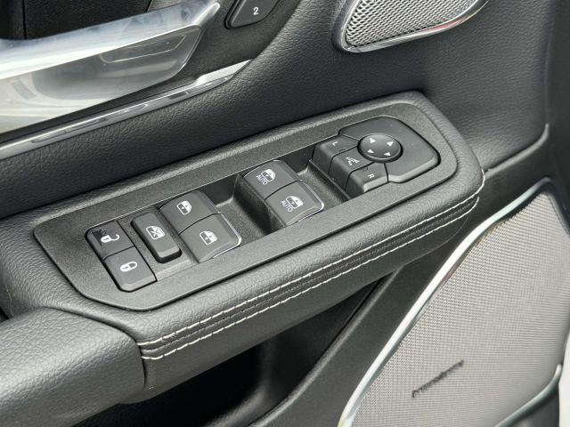 2026 Ram 1500 Laramie 4x4 Crew Cab 57 Box