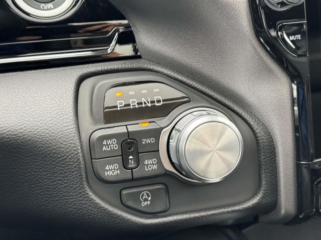 2026 Ram 1500 Laramie 4x4 Crew Cab 57 Box