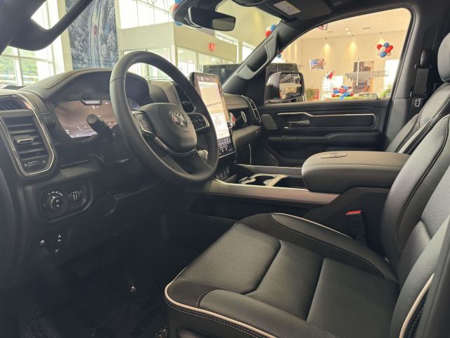 2026 Ram 1500 LARAMIE CREW CAB 4X4 57 BOX