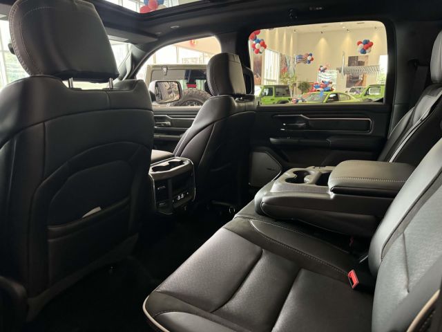 2026 Ram 1500 LARAMIE CREW CAB 4X4 57 BOX