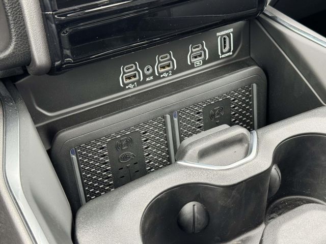 2026 Ram 1500 Laramie 4x4 Crew Cab 57 Box
