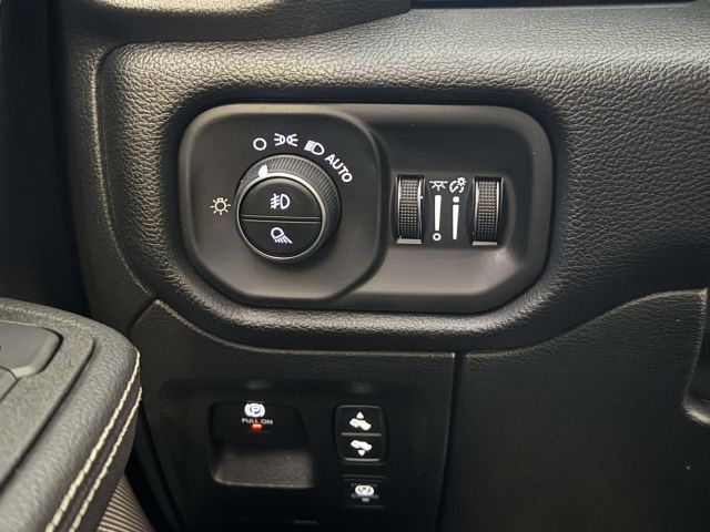2026 Ram 1500 Laramie 4x4 Crew Cab 57 Box