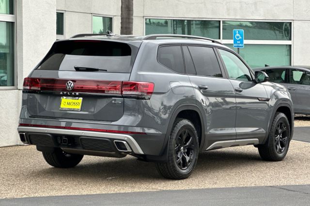 2026 Volkswagen Atlas 2.0T Peak Edition