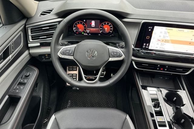 2026 Volkswagen Atlas 2.0T Peak Edition