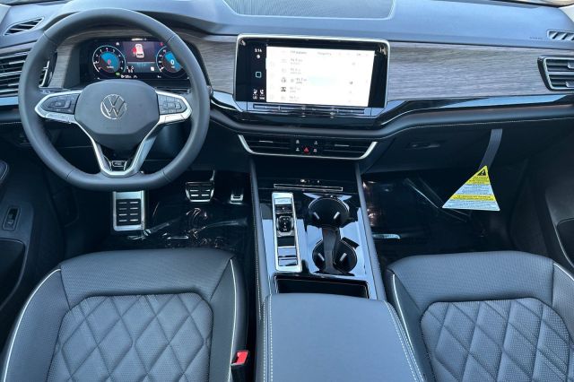 2026 Volkswagen Atlas 2.0T SEL Premium R-Line 2026 Volkswagen Atlas 2.0T SEL Premium R-Line