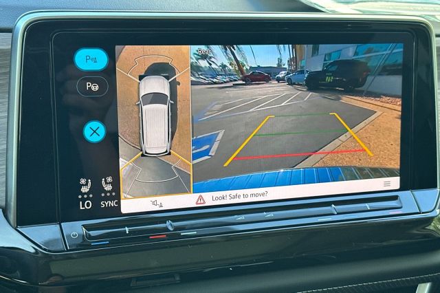 2026 Volkswagen Atlas 2.0T SEL Premium R-Line 2026 Volkswagen Atlas 2.0T SEL Premium R-Line