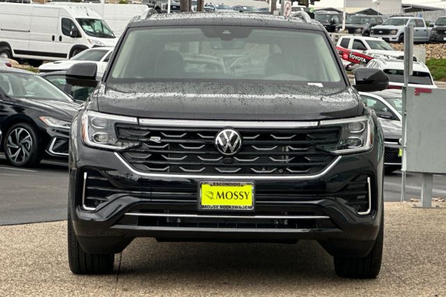 2026 Volkswagen Atlas 2.0T SEL Premium R-Line 2026 Volkswagen Atlas 2.0T SEL Premium R-Line