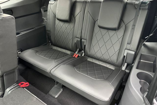 2026 Volkswagen Atlas 2.0T SEL Premium R-Line 2026 Volkswagen Atlas 2.0T SEL Premium R-Line