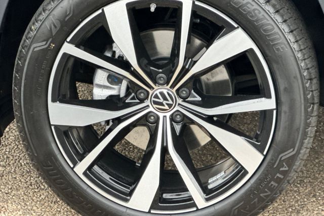 2026 Volkswagen Atlas 2.0T SEL Premium R-Line 2026 Volkswagen Atlas 2.0T SEL Premium R-Line