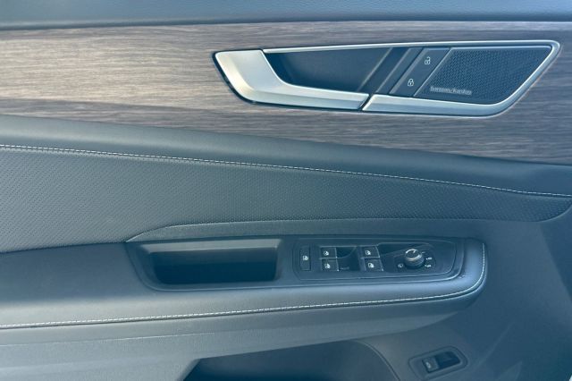 2026 Volkswagen Atlas 2.0T SEL Premium R-Line 2026 Volkswagen Atlas 2.0T SEL Premium R-Line