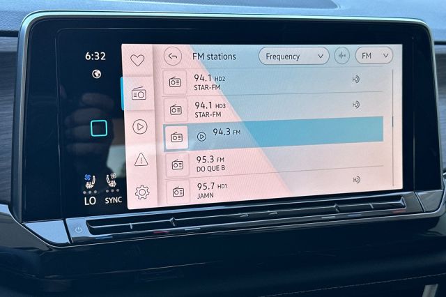 2026 Volkswagen Atlas 2.0T SEL Premium R-Line 2026 Volkswagen Atlas 2.0T SEL Premium R-Line