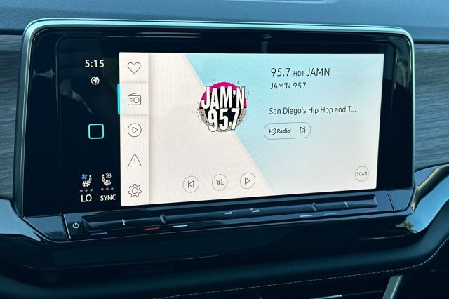 2026 Volkswagen Atlas 2.0T SEL Premium R-Line 2026 Volkswagen Atlas 2.0T SEL Premium R-Line