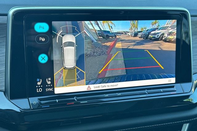 2026 Volkswagen Atlas 2.0T SEL Premium R-Line 2026 Volkswagen Atlas 2.0T SEL Premium R-Line