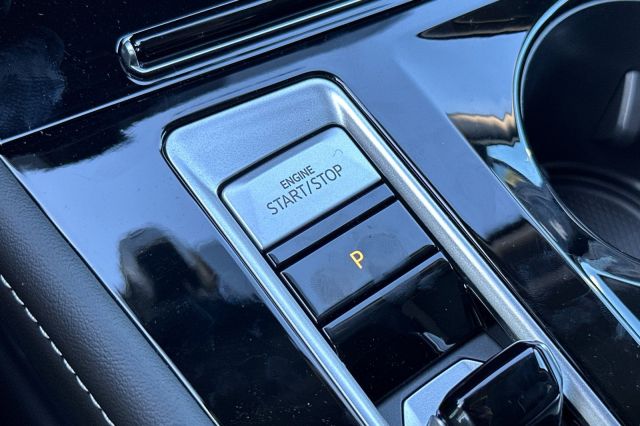 2026 Volkswagen Atlas 2.0T SEL Premium R-Line 2026 Volkswagen Atlas 2.0T SEL Premium R-Line