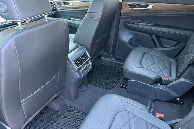 2026 Volkswagen Atlas 2.0T SE w/Technology 2026 Volkswagen Atlas 2.0T SE w/Technology