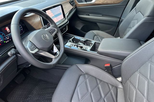 2026 Volkswagen Atlas 2.0T SE w/Technology 2026 Volkswagen Atlas 2.0T SE w/Technology