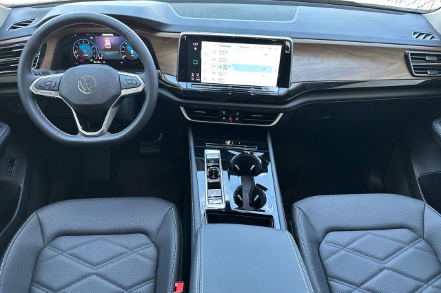 2026 Volkswagen Atlas 2.0T SE w/Technology 2026 Volkswagen Atlas 2.0T SE w/Technology