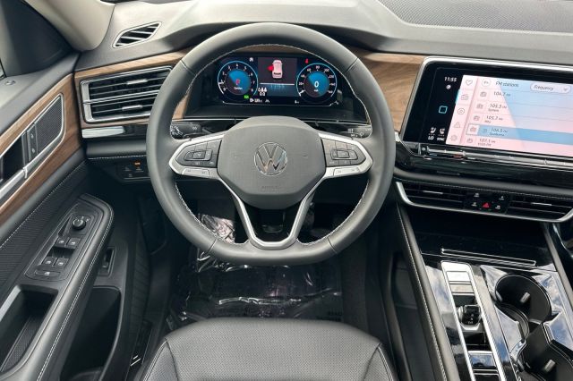 2026 Volkswagen Atlas 2.0T SE w/Technology 2026 Volkswagen Atlas 2.0T SE w/Technology