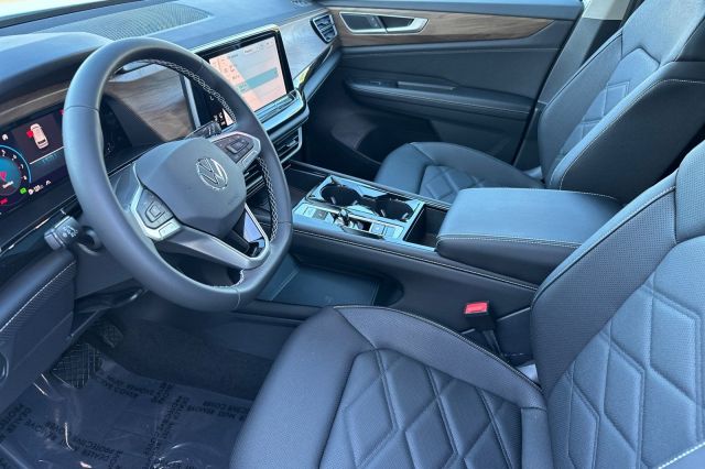 2026 Volkswagen Atlas 2.0T SE w/Technology 2026 Volkswagen Atlas 2.0T SE w/Technology