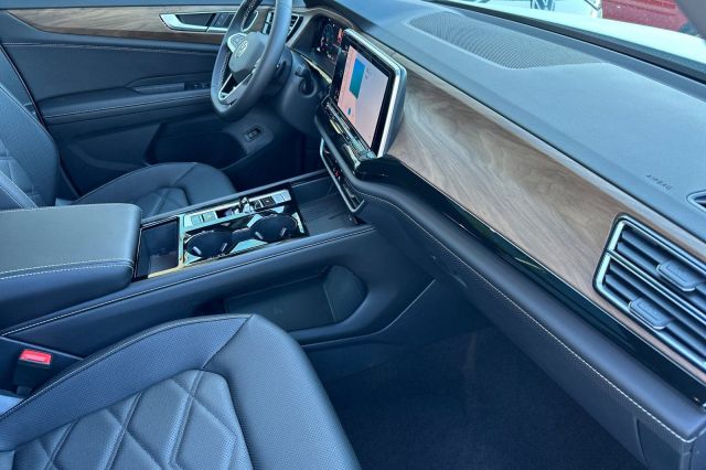 2026 Volkswagen Atlas 2.0T SE w/Technology 2026 Volkswagen Atlas 2.0T SE w/Technology