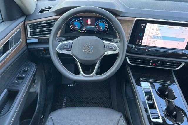 2026 Volkswagen Atlas 2.0T SE w/Technology 2026 Volkswagen Atlas 2.0T SE w/Technology