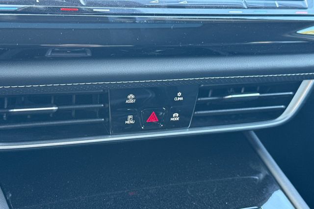 2026 Volkswagen Atlas 2.0T SE w/Technology 2026 Volkswagen Atlas 2.0T SE w/Technology