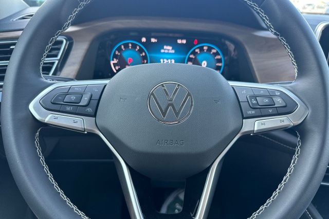 2026 Volkswagen Atlas 2.0T SE w/Technology 2026 Volkswagen Atlas 2.0T SE w/Technology