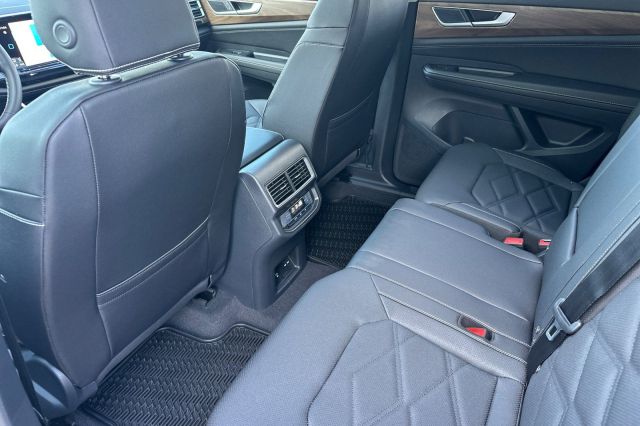 2026 Volkswagen Atlas 2.0T SE w/Technology 2026 Volkswagen Atlas 2.0T SE w/Technology