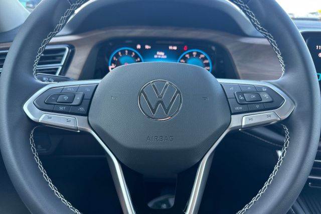 2026 Volkswagen Atlas 2.0T SE w/Technology 2026 Volkswagen Atlas 2.0T SE w/Technology