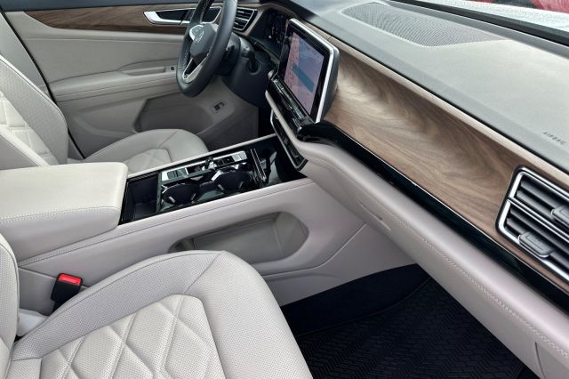 2026 Volkswagen Atlas 2.0T SE w/Technology 2026 Volkswagen Atlas 2.0T SE w/Technology