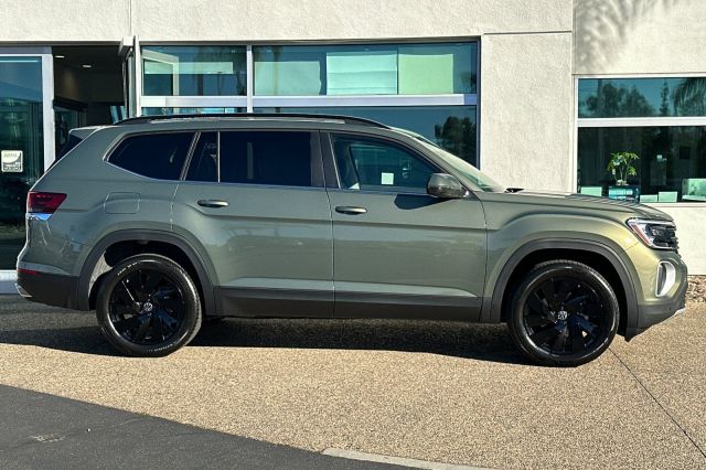 2026 Volkswagen Atlas 2.0T SE w/Technology 2026 Volkswagen Atlas 2.0T SE w/Technology