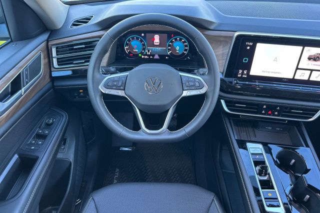2026 Volkswagen Atlas 2.0T SE w/Technology 2026 Volkswagen Atlas 2.0T SE w/Technology