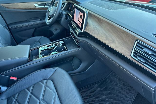 2026 Volkswagen Atlas 2.0T SE w/Technology 2026 Volkswagen Atlas 2.0T SE w/Technology