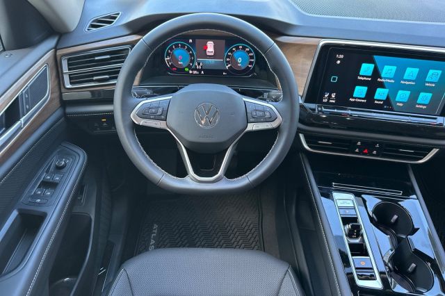 2026 Volkswagen Atlas 2.0T SE w/Technology 2026 Volkswagen Atlas 2.0T SE w/Technology