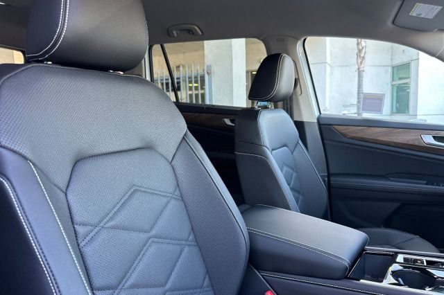 2026 Volkswagen Atlas 2.0T SE w/Technology 2026 Volkswagen Atlas 2.0T SE w/Technology