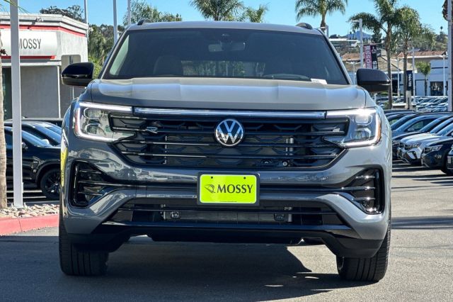 2026 Volkswagen Atlas Cross Sport 2.0T SEL R-Line Black 2026 Volkswagen Atlas Cross Sport 2.0T SEL R-Line Black