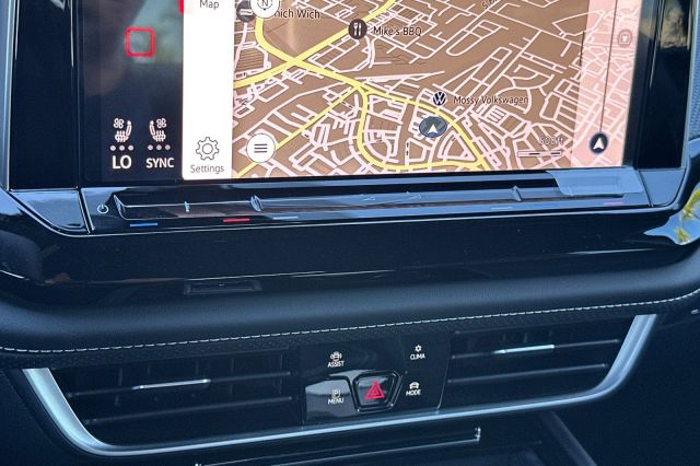 2026 Volkswagen Atlas Cross Sport 2.0T SEL R-Line Black 2026 Volkswagen Atlas Cross Sport 2.0T SEL R-Line Black